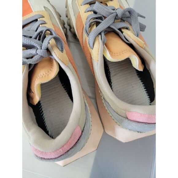 New Balance Multicolor Sneakers - Orange, Pink, Gray - Picture 5 of 12
